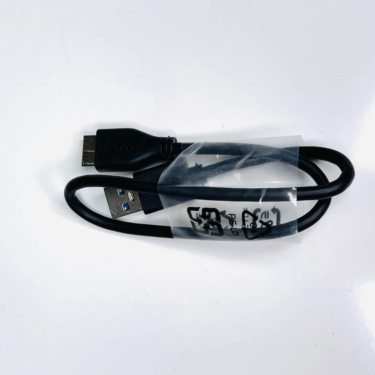 باکس هارد اکسترنال ELEMENTS 💽 متصل به لپتاپ 💻 با اتصال USB 3 ⚡ برای انتقال سریع دادهها