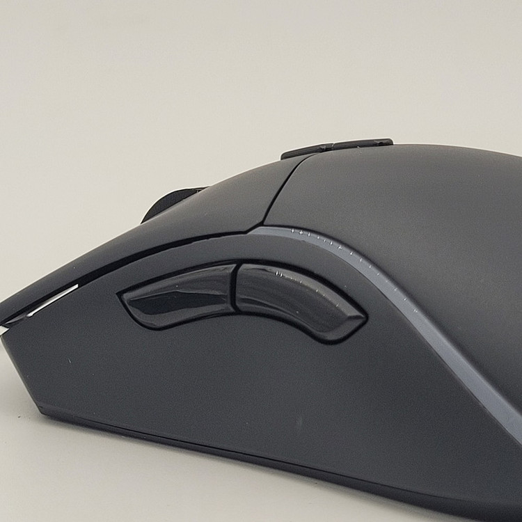 ماوس ایلون GM8 از لوازم جانبی کامپیوتر